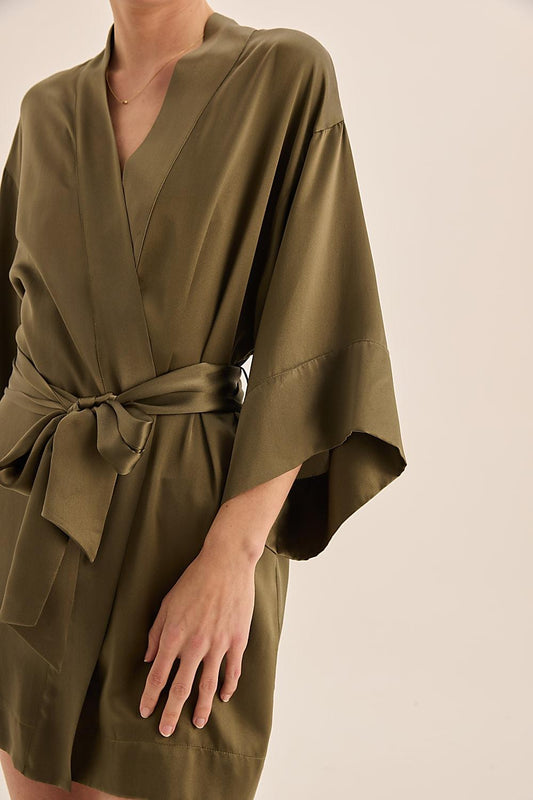 Diamond Pure Silk Olive Short Robe - Gingerlilly Sleepwear
